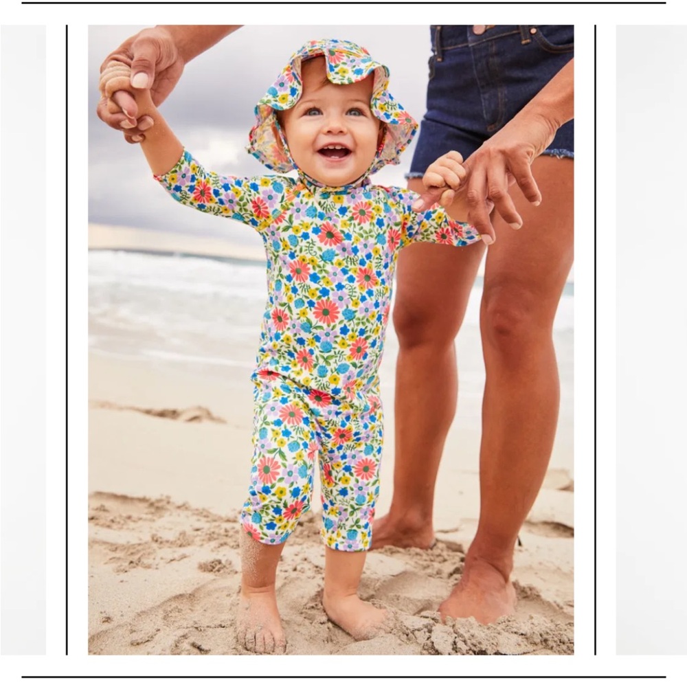 Mini Biden Pretty Surf Suit Size 6-12 months